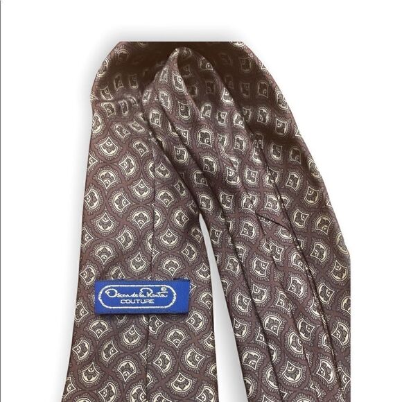 Oscar de la Renta Couture 100% silk tie brown tan pattern - Picture 8 of 8